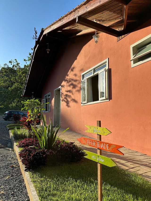 Pátio — foto 1 de 4